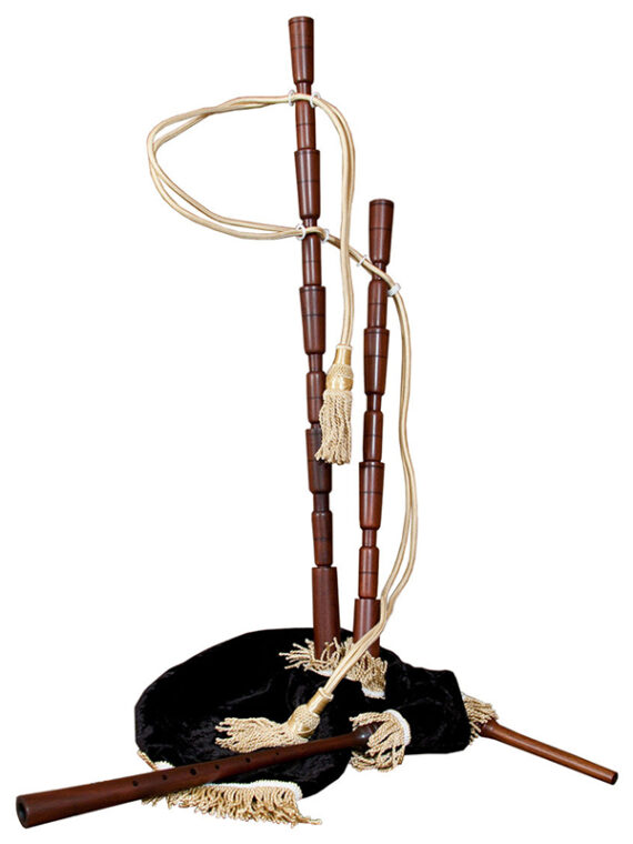 This medieval rosewood bagpipe, in the medieval style, has 2 Rosewood drones without mounts.  It has a narrow bell on the chanter, a black velvet cover and Rexine bag. Played in the key of "F"